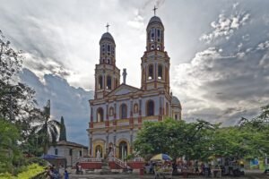 Iglesias ornamentadas en colombia