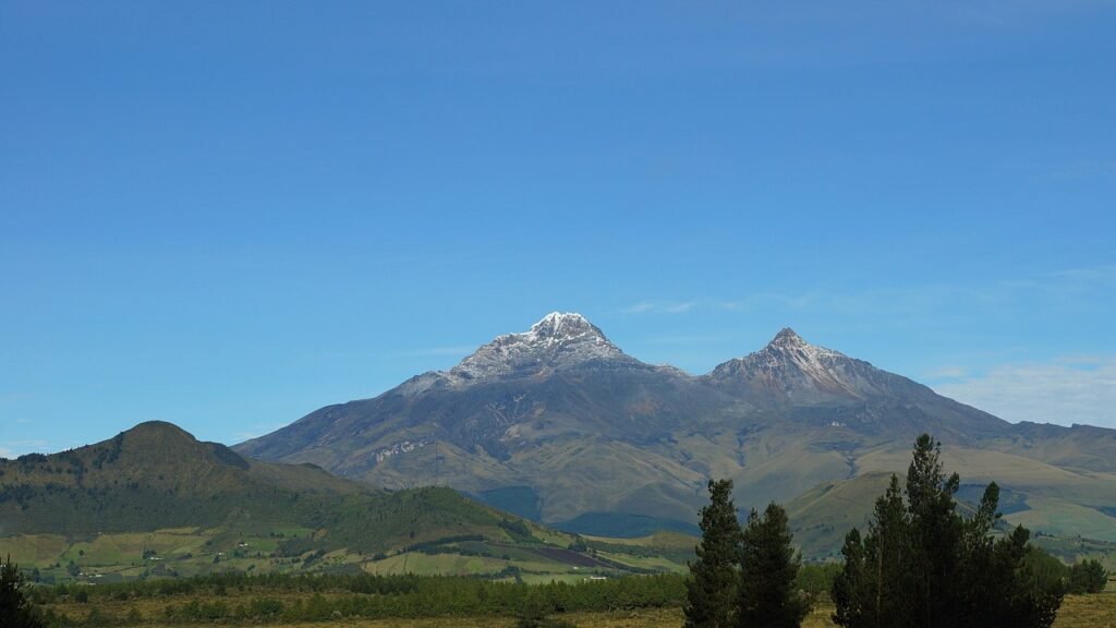 los ilinizas lugares turisticos Ecuador 